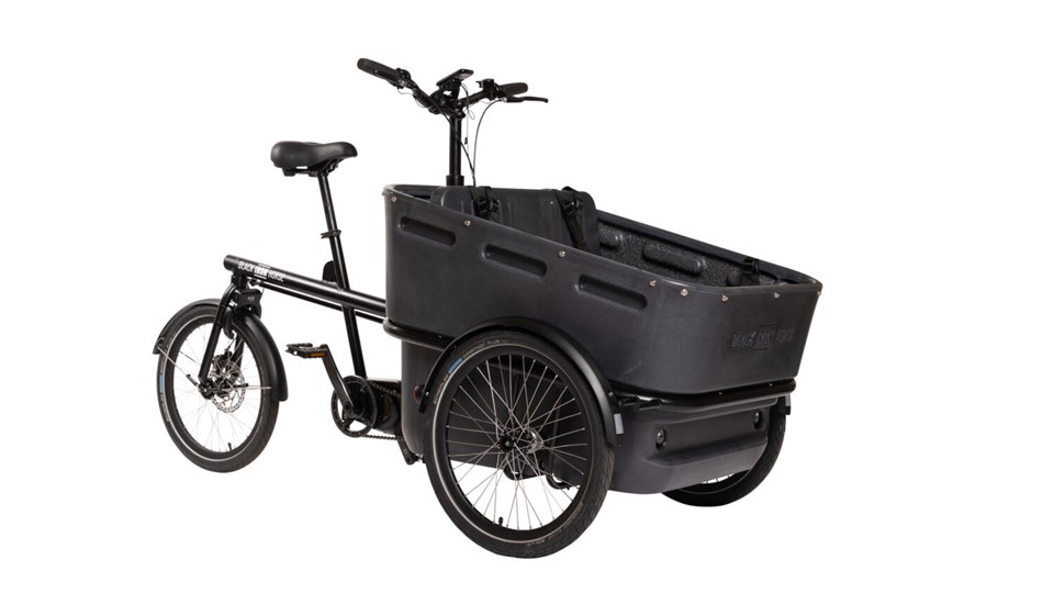 Black Iron Horse Pony - 2 el-ladcykel på abonnement i Næstved.jpg